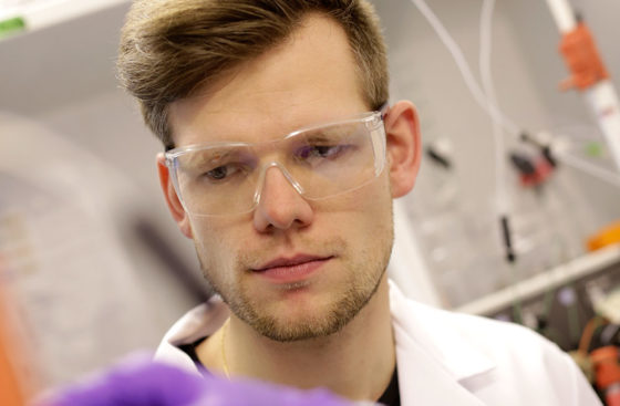 Marta Barbon and Max Reuter keep cool while purifying proteins using the ÄKTA system