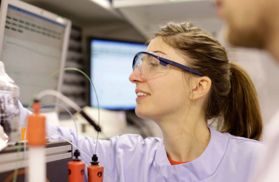 Marta Barbon and Max Reuter keep cool while purifying proteins using the ÄKTA system